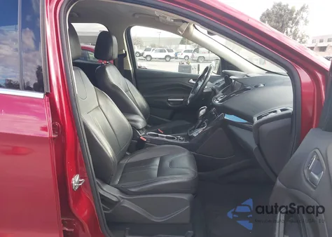 2013 Ford Escape Titanium z USA, uszkodzony, nr VIN 1FMCU0J95DUA59523